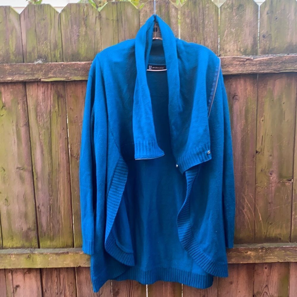 New York & Company cardigan sweater sz. XL
